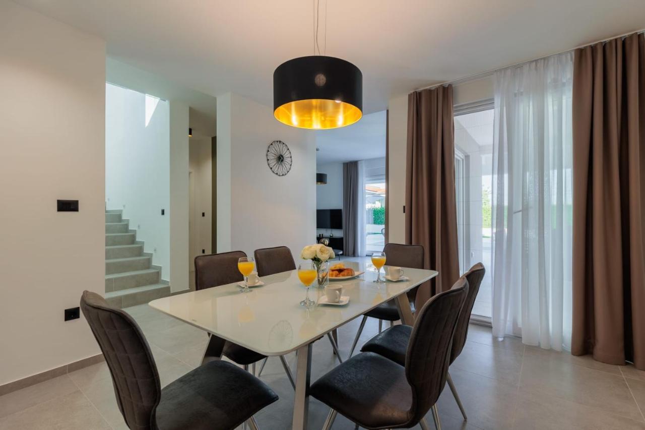 Villa Mara Vrsi Εξωτερικό φωτογραφία