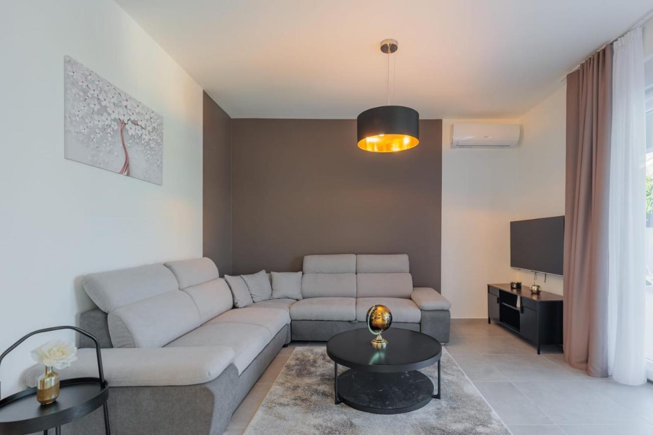Villa Mara Vrsi Εξωτερικό φωτογραφία